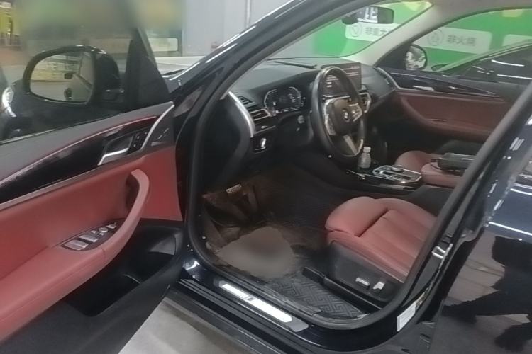 Used BMW iX3 2022 Updated Leading Version
