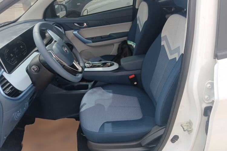 Used CHANGAN Benni E-Star 2023 Qingxin Edition Colorful Model Lithium Iron Phosphate