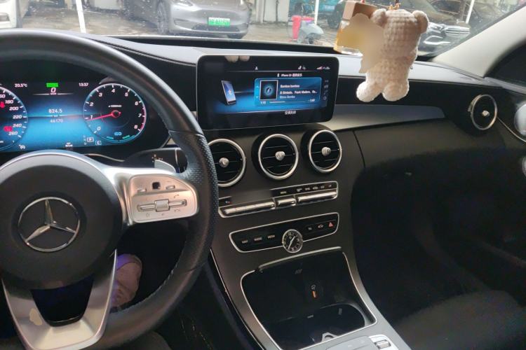 Used Mercedes-Benz C-Class 2021 C 260 L Sport Edition Star Collection Center Console
