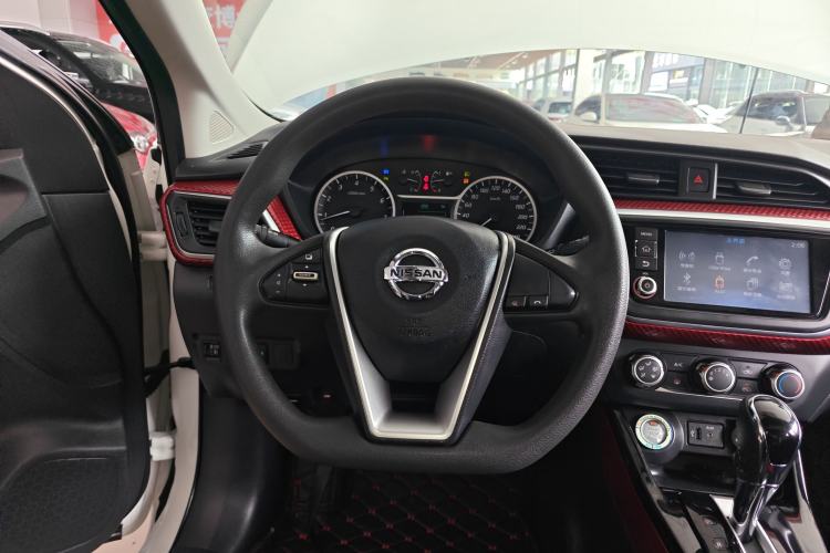 Used Nissan Lannia 2016 1.6L CVT Smart Cool Edition Steering Wheel