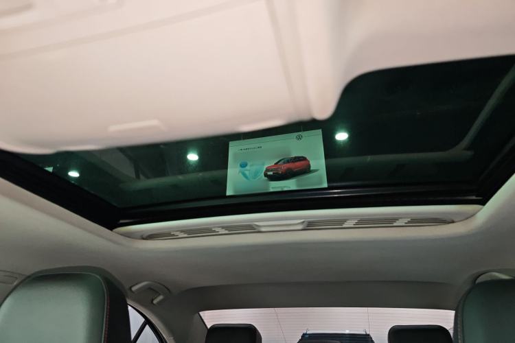 Used Volkswagen Bora 2019 1.5L Automatic Comfort Model Headliner