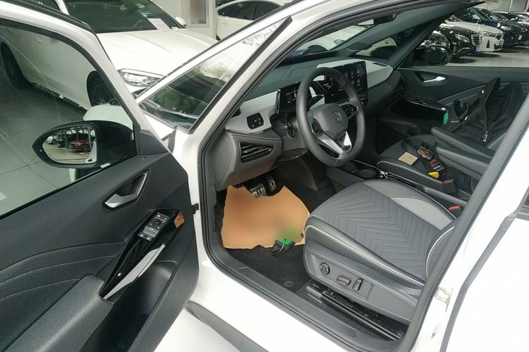 Used Volkswagen ID.3 2024 Outstanding Edition

