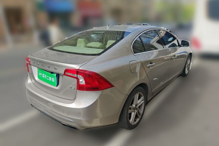 Used Volvo S60 2015 S60L T5 Intelligent Drive Edition Rear Right 45 Deg