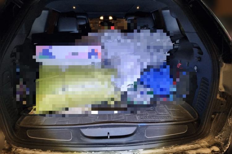 Used Jeep Grand Cherokee 2016 3.0L Comfort Navigation Edition Trunk