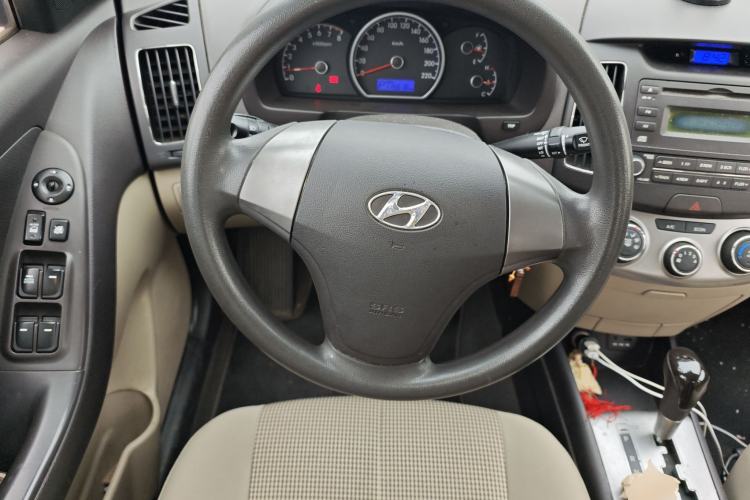 Used Hyundai Celesta 2011 1.6L Automatic Comfort Edition
