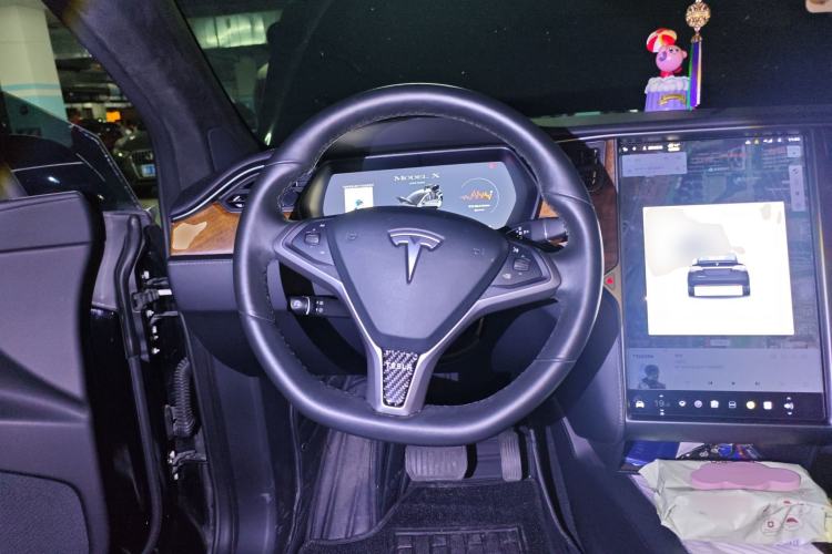 Used Tesla Model X 2019 Long-Range Version
