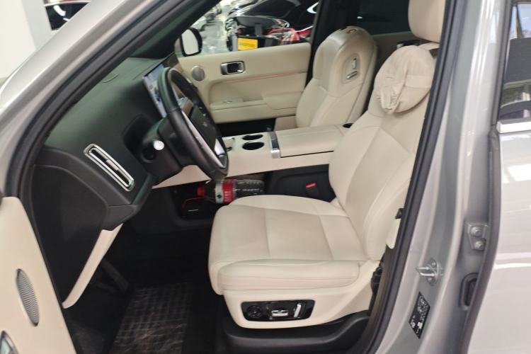 Used Li Auto L9 2022 Max model