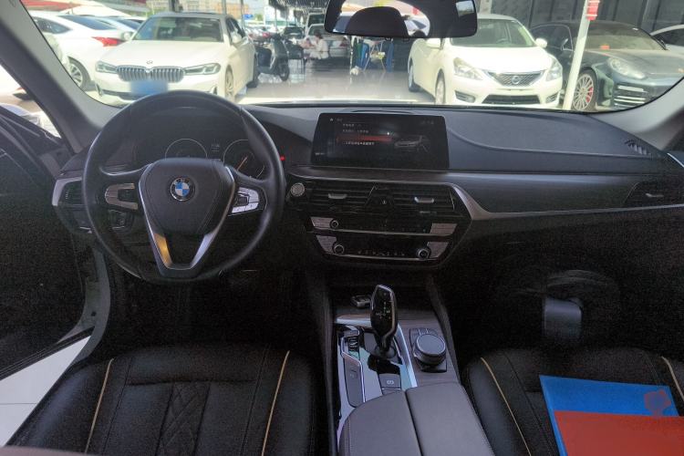 Used BMW 5 Series New Energy 2019 Updated Version 530Le Luxury Package Center Console