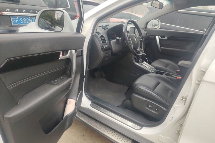 Used Chevrolet Captiva 2014 2.4L 4x4 Flagship Edition 7 Seats Driver Seat