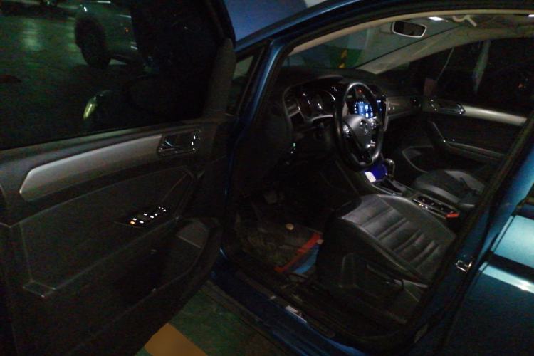 Used Volkswagen Touran 2016 Volkswagen Touran L 280TSI DSG Comfort Edition