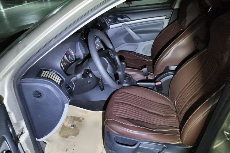 Used Skoda Octavia 2012 1.6L Manual Yijie Edition