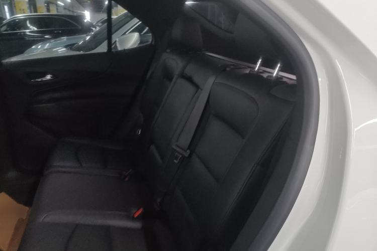 Used Chevrolet Equinox 2019 535T Automatic YuJie Edition China VI
