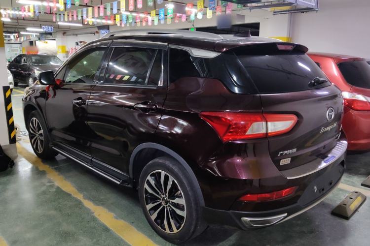 Used GAC Trumpchi GS4 2017 235T G-DCT Two-Wheel Drive Luxury Edition Exterior 2