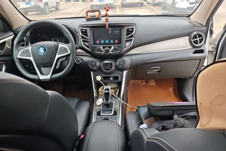 Used BYD Song New Energy 2017 Song DM 1.5TID All-Wheel Drive Luxury Model