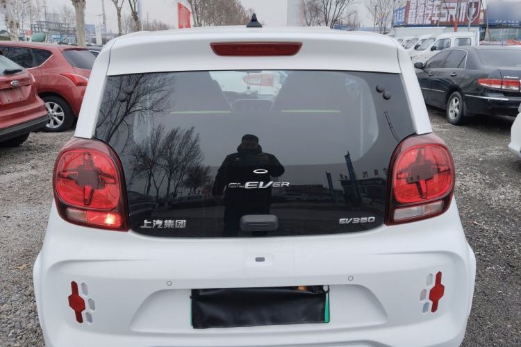 Used Roewe Clever 2021 302 km New Four-Seater Super-Efficient Version