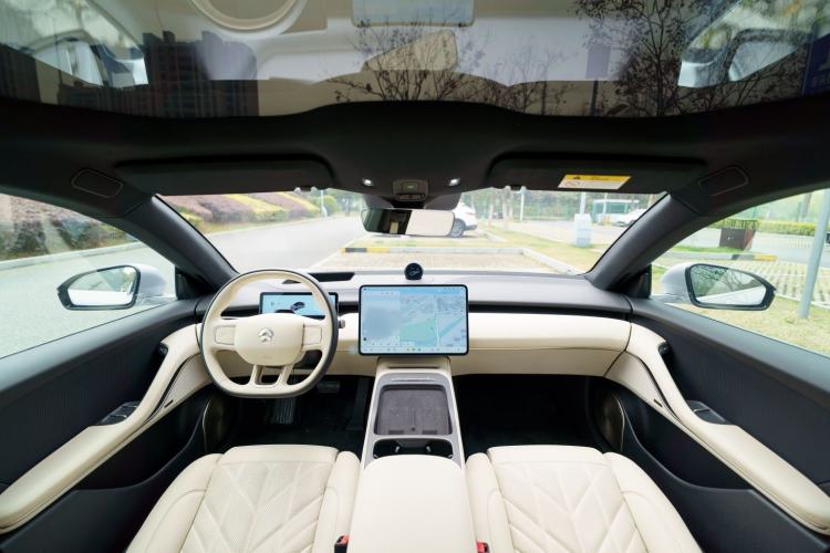 Used Nio ET5 2025 75 kWh