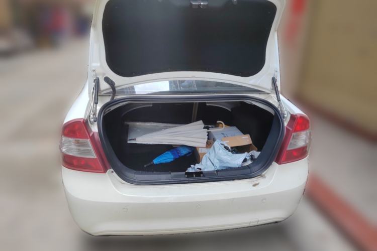 Used Ford Focus 2013 Sedan Classic 1.8L Automatic Base Model Trunk