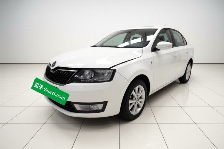 Used Skoda Rapid 2015 1.6L Manual Smart Selection Model