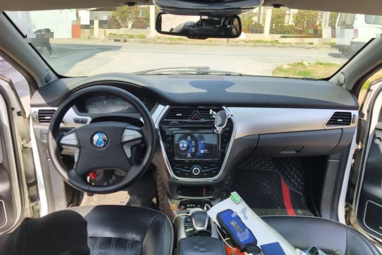 Used Denza 2017 Honor Edition
