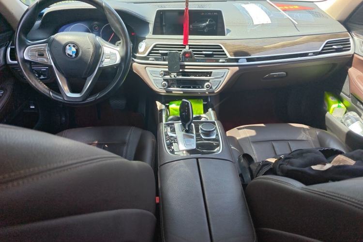 Used BMW 7 Series 2017 730Li Leading Model

