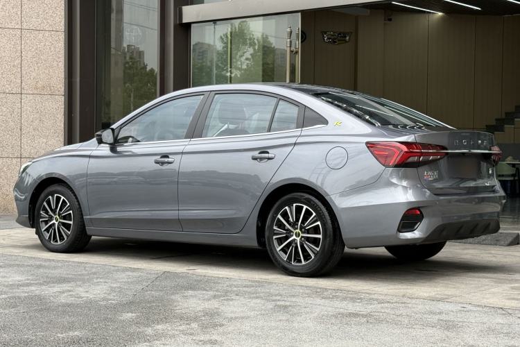 Used Roewe i5 2021 Revised Version 1.5L CVT Diamond Edition