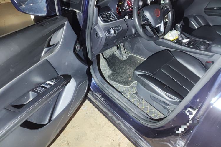 Used BYD Song MAX 2017 1.5T Automatic Smart Connect Luxury 7-Seater
