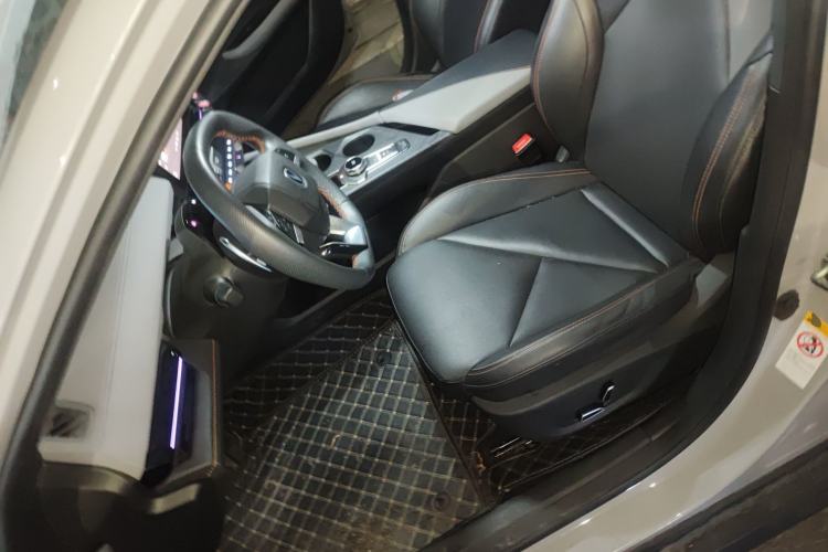 Used CHANGAN UNI-V 2022 1.5T Prestige Version Left Front Seat