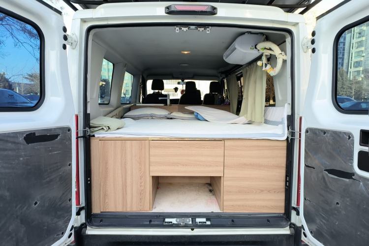 Used Iveco Eurocargo 2020 2.3T Manual Super Rui Short Wheelbase Low-Roof High-Power F1A
