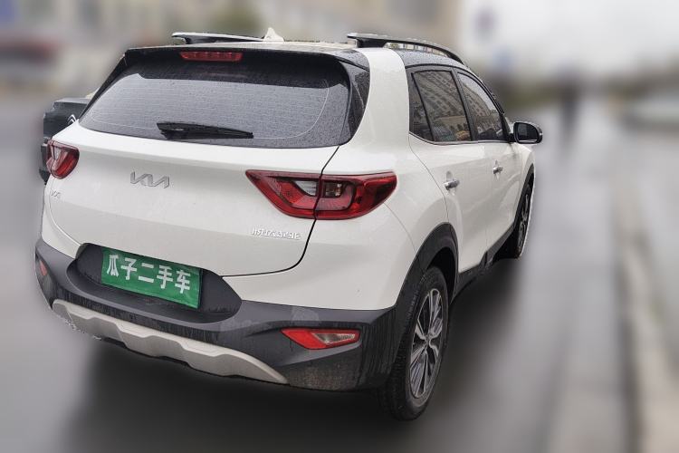 Used Kia kx1 Stonic 2021 1.4L CVT Fun & Sunroof Model
