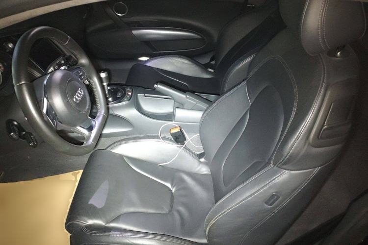 Used Audi R8 2007 4.2 FSI quattro Left Rear Seat