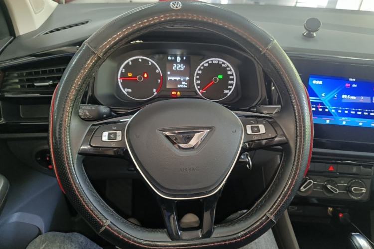 Used Jetta VS5 2020 280TSI Automatic "Thirty and Standing Tall" Edition
