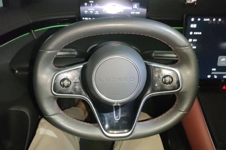 Used Hima Luxeed S7 2024 Max Rear-Drive Long-Range Intelligent Driving Version
