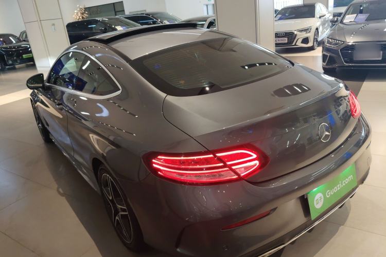 Used Mercedes-Benz C-Class 2019 C 260 Coupe Rear Left 45 Deg