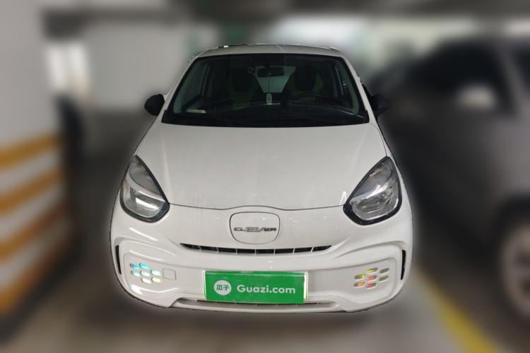 Used Roewe Clever 2021 302 km New Four-Seater Super-Efficient Version
