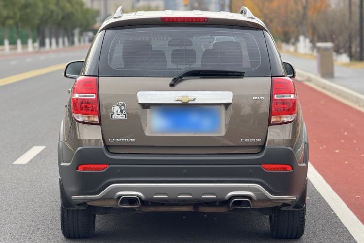 Used Chevrolet Captiva 2015 2.4L 4x4 Flagship Edition 7-Seater