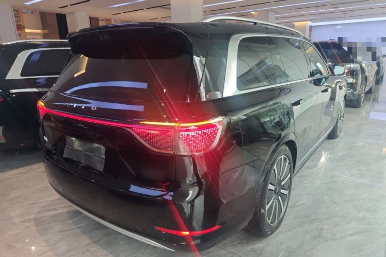 Used Hima AITO M9 2025 Extended-Range Max Version 52 kWh 6-Seater Edition Rear Right 45 Deg