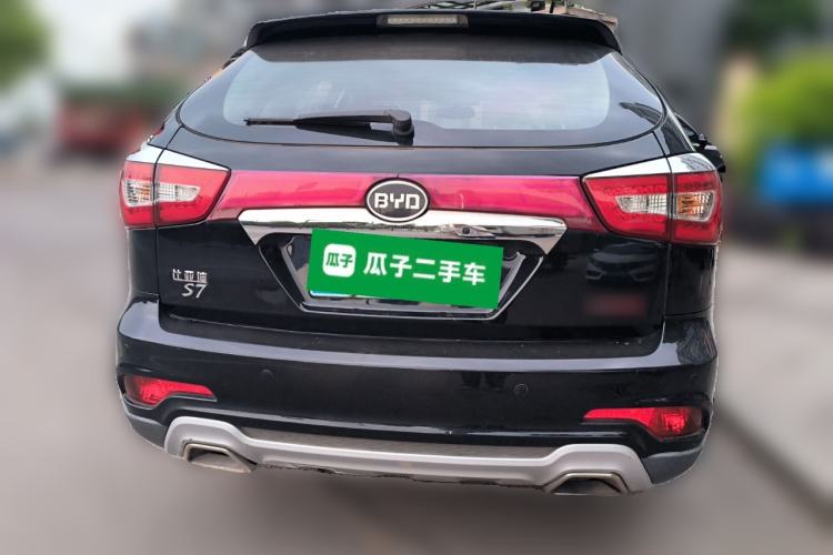 Used BYD S7 2015 2.0T Upgraded Automatic Luxury Version Rear