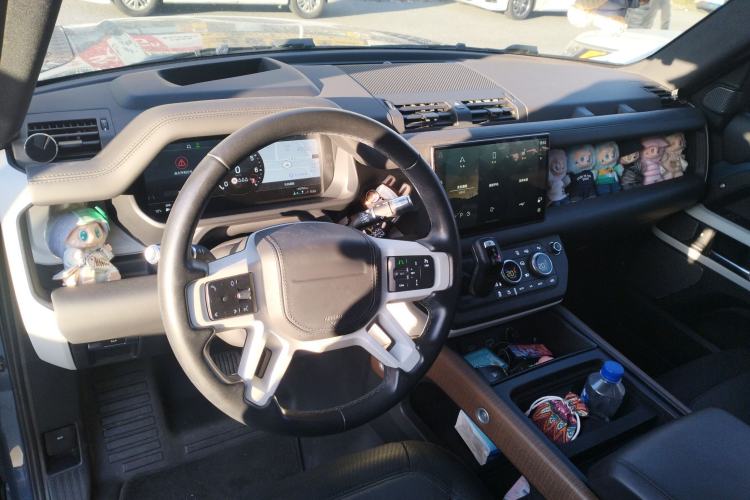 Used Land Rover Defender 2022 90 2.0T P300 X-DYNAMIC HSE