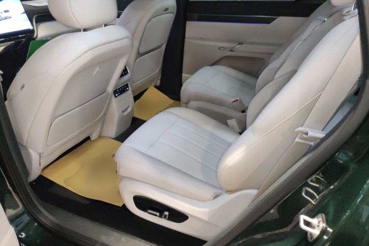 Used Dongfeng eπ eπ008 2026 Model Six-Seat Range-Extended Family Edition
