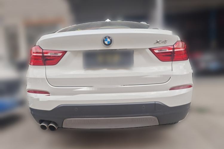Used BMW X4  Rear