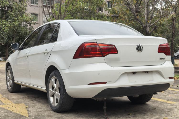 Used Volkswagen Bora 2014 1.6L Automatic Comfort Model
