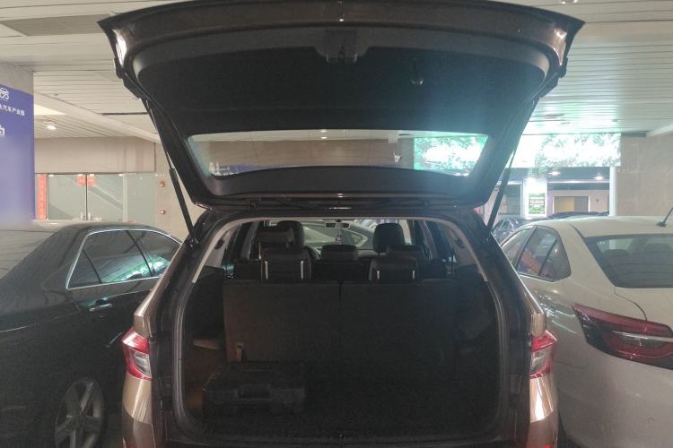 Used Skoda Kodiaq 2017 TSI330 7-Seater Two-Wheel-Drive Luxury Edition
