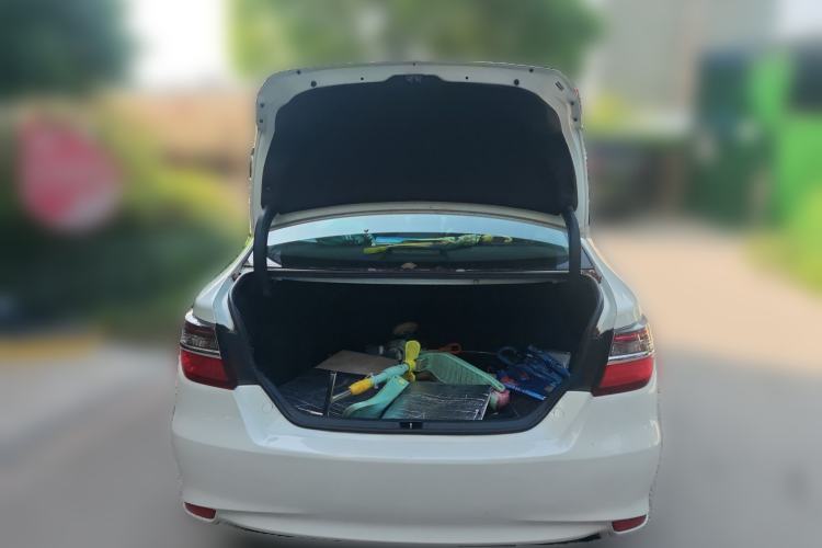 Used Toyota Camry 2015 2.0G Premier Edition
