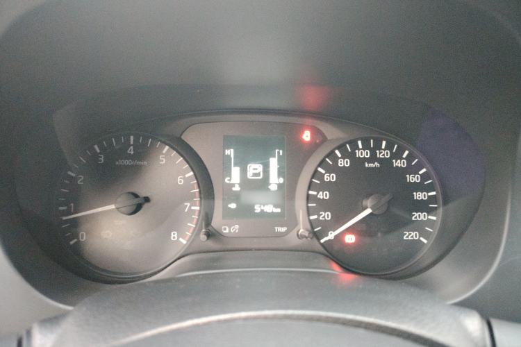 Used Nissan Navara 2017 2.5L Automatic 2WD Luxury Edition QR25