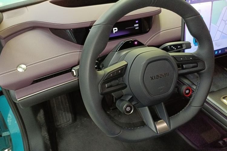 Used Xiaomi Auto SU7 2024 Four-Wheel Drive Ultra-Long Range Advanced Intelligent Driving Max Edition
