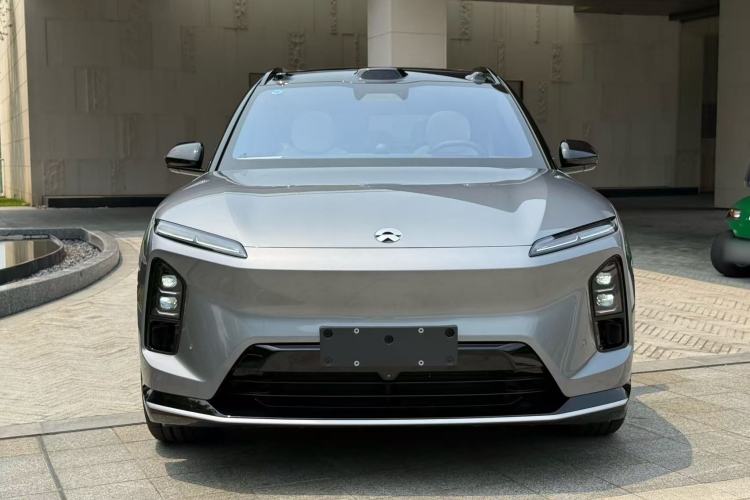 Used Nio ES6 2025 100 kWh Exterior 1