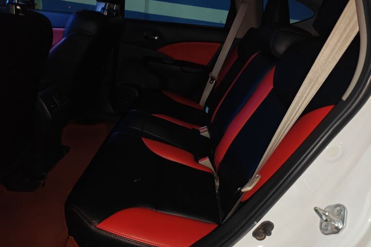 Used Honda CR-V 2015 2.0L two-wheel drive urban version Left Rear Seat