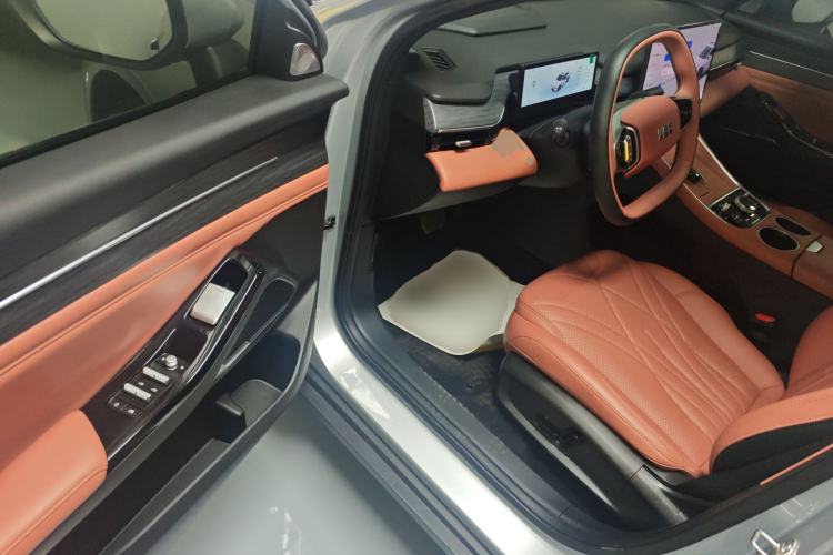 Used Geely Galaxy L6 2025 EM-i 140km Starship Edition
