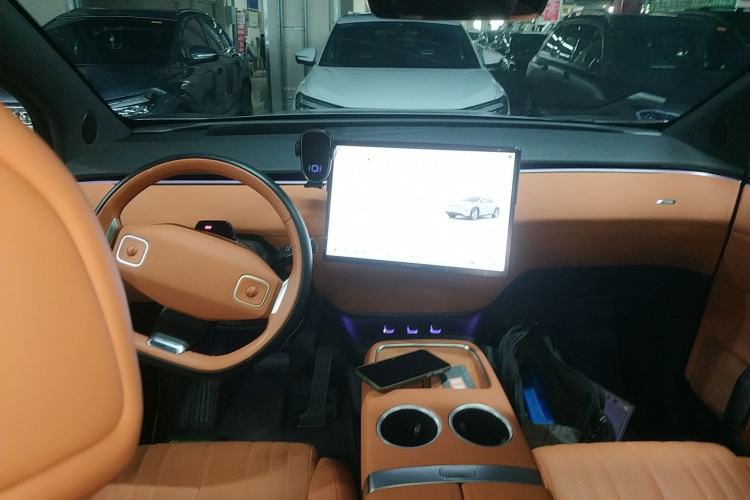 Used CHANGAN NEVO E07 2025 All-Electric 4x4 with 90 kWh Max Intelligent Driving Version