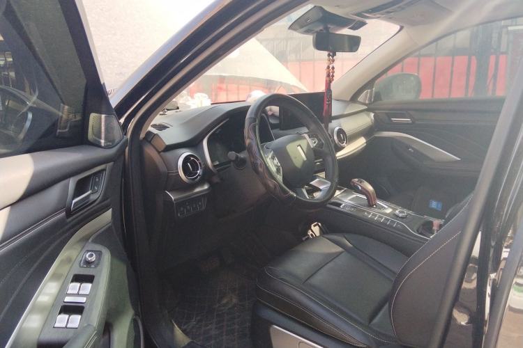 Used Wey VV6 2020 2.0T Two-Wheel Drive Smart Protection+
